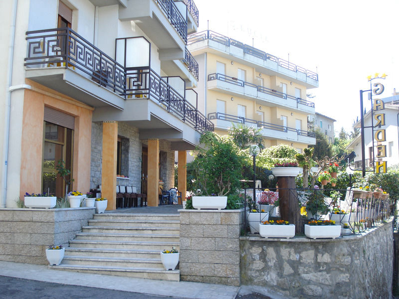 Hotel Garden Chianciano Terme Exteriör bild